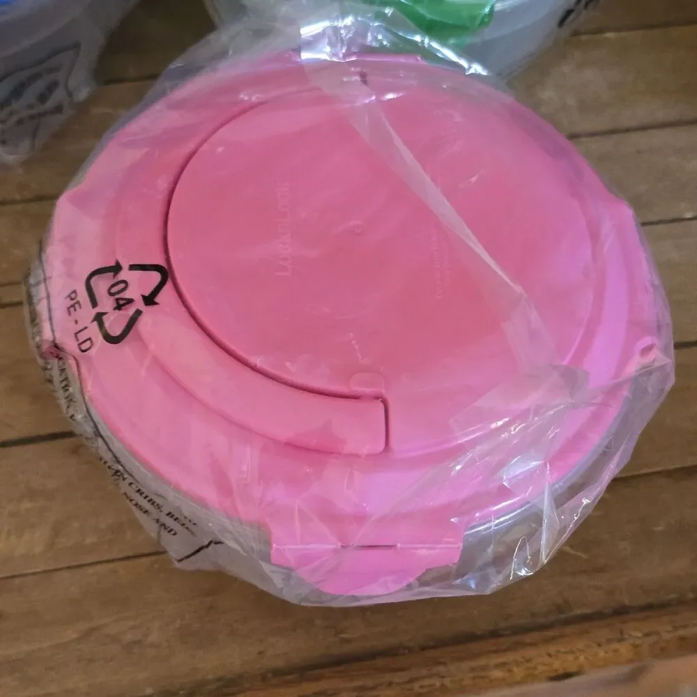 Lock n Lock Bowls with Handle Set Of 5 Plastic 41 oz (5 Cup) Storage Containers